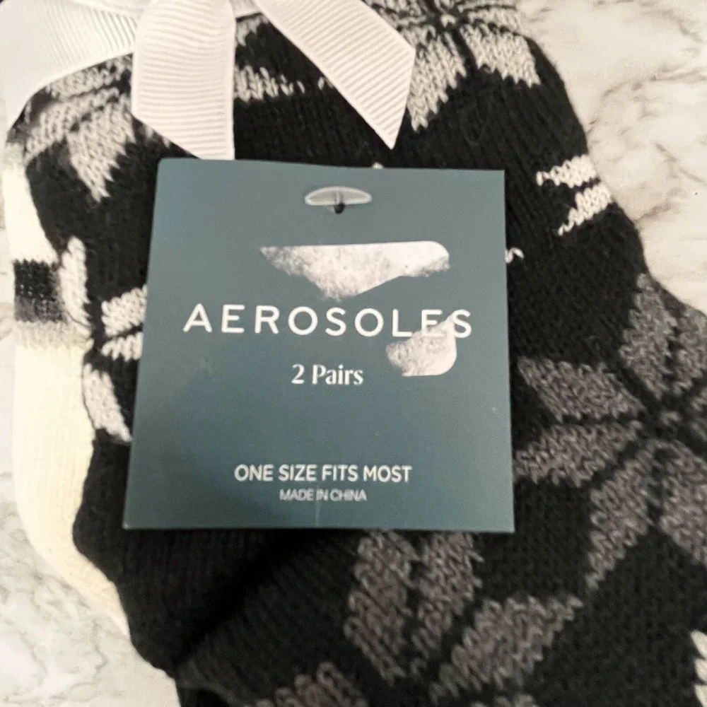 Aerosoles Socks Womens Black White Striped Floral Print Faux Fur 2 Pair One Size